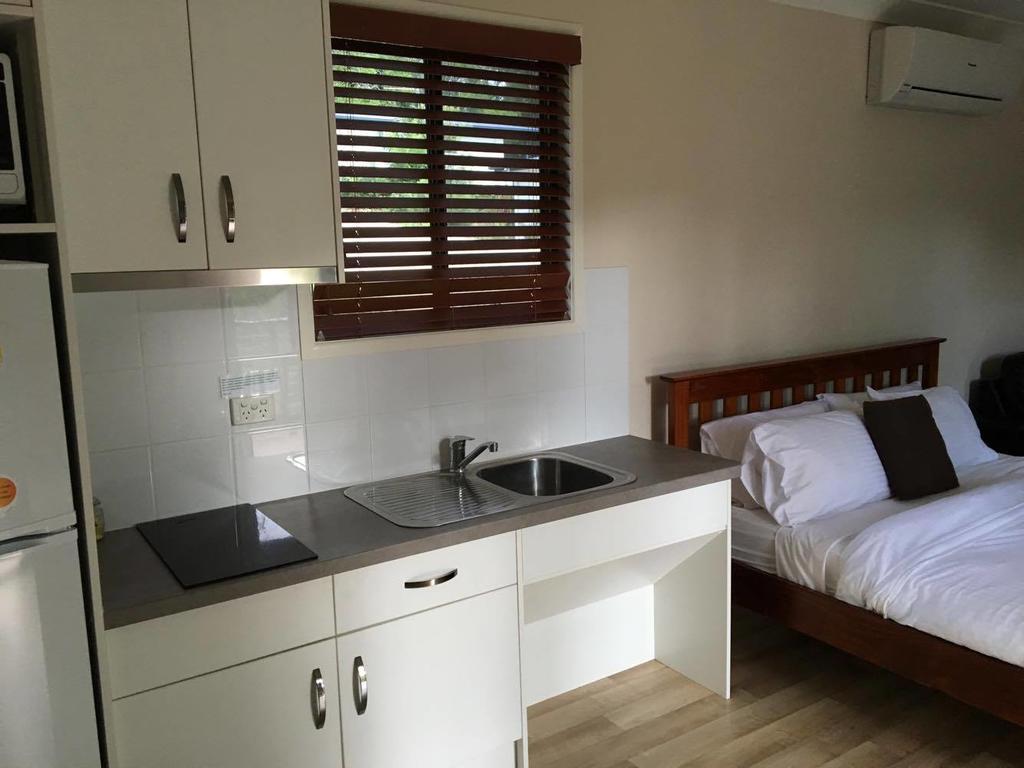 Mapleton Cabins & Caravan Park Ngoại thất bức ảnh