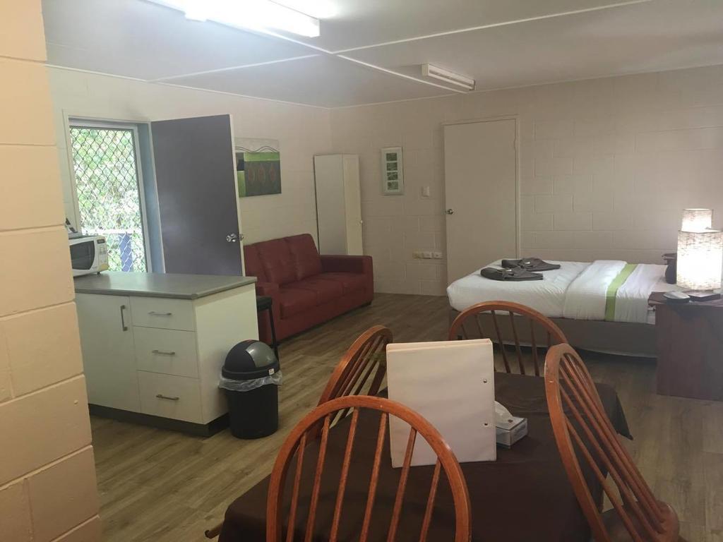 Mapleton Cabins & Caravan Park Ngoại thất bức ảnh
