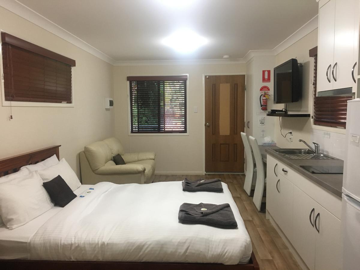 Mapleton Cabins & Caravan Park Ngoại thất bức ảnh